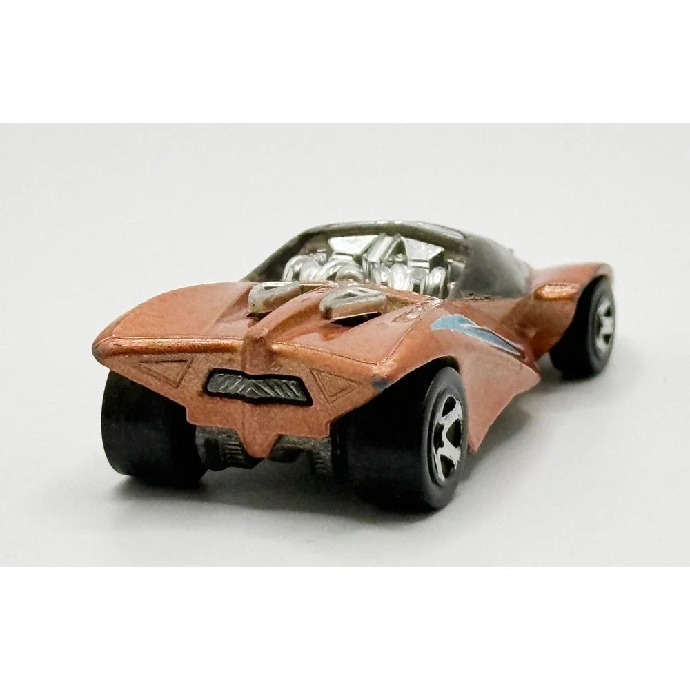 Hot Wheels 2003 Swoopy Doo First Edition Die-Cast Gold Malaysia - Picture 4 of 6